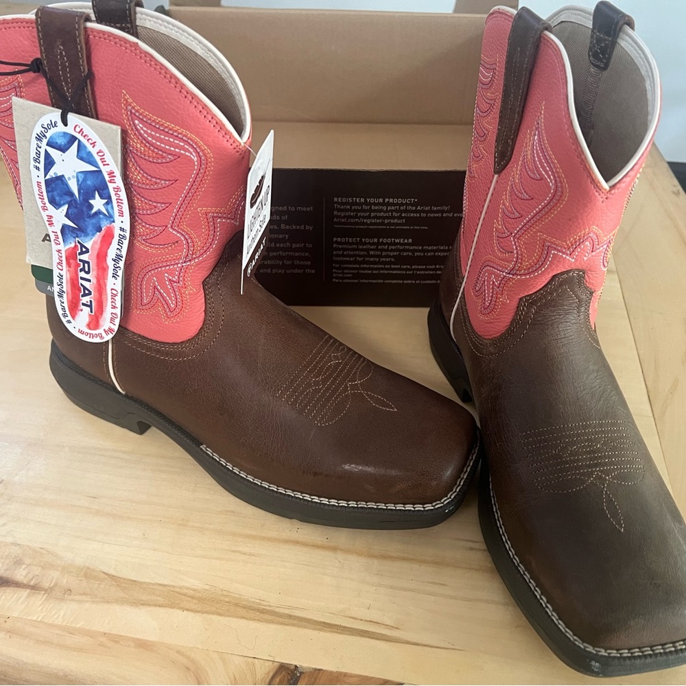 Ariat Women'’s Western Boots - Brown and Pink